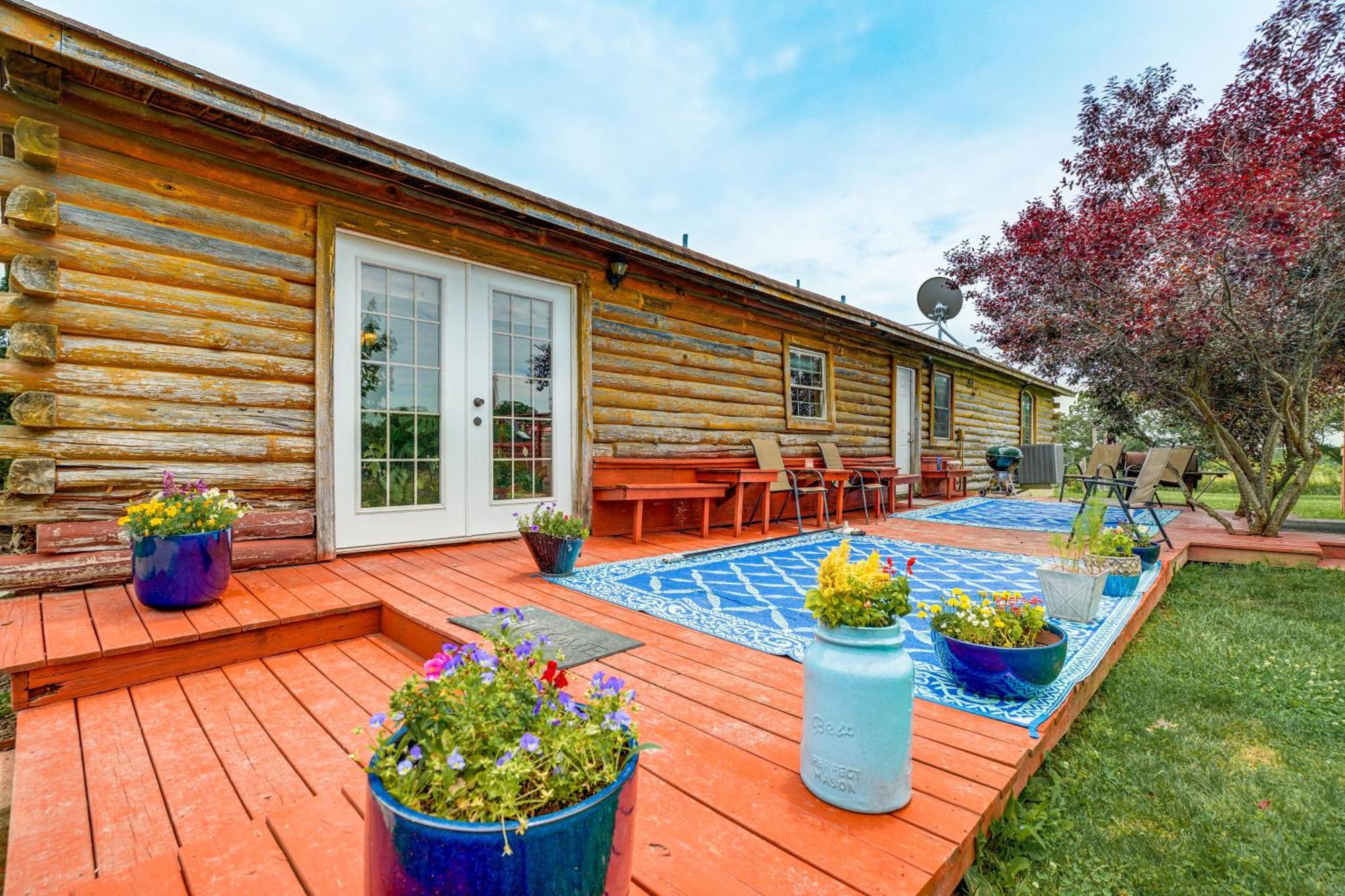 Spacious Ozarks Family Home - Private Pool And Grill Bourbon المظهر الخارجي الصورة